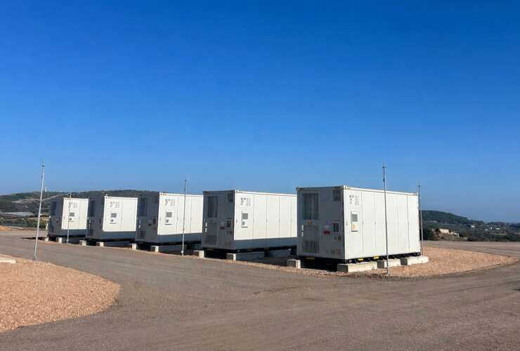 Battery energy storage containers